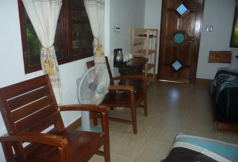 标准间, Khao Sok Holiday Resort