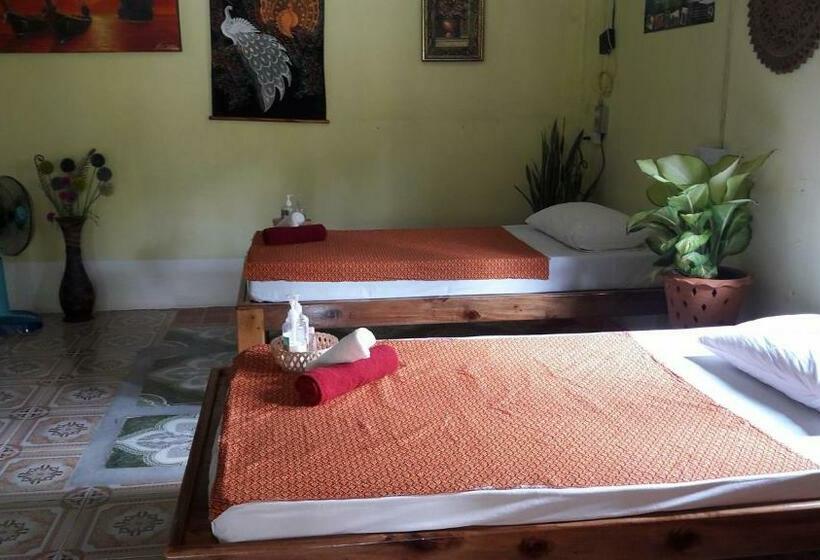 标准间, Khao Sok Holiday Resort