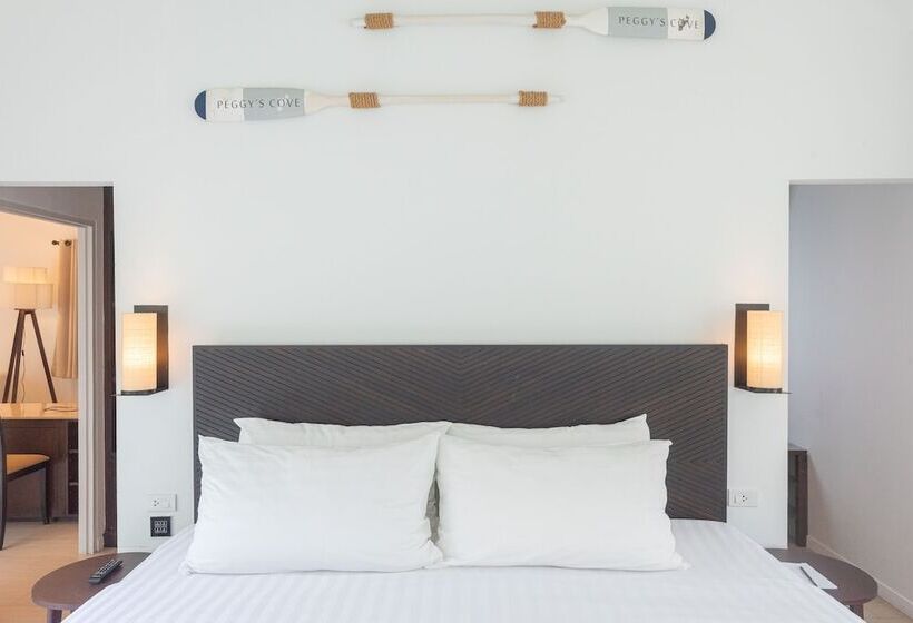 Вилла с 1 спальней и бассейном, Peggy S Cove Resort