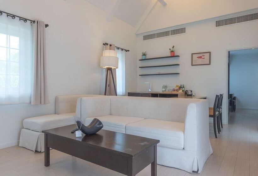 וילה עם חדר שינה אחד ובריכת שחיה, Peggy S Cove Resort