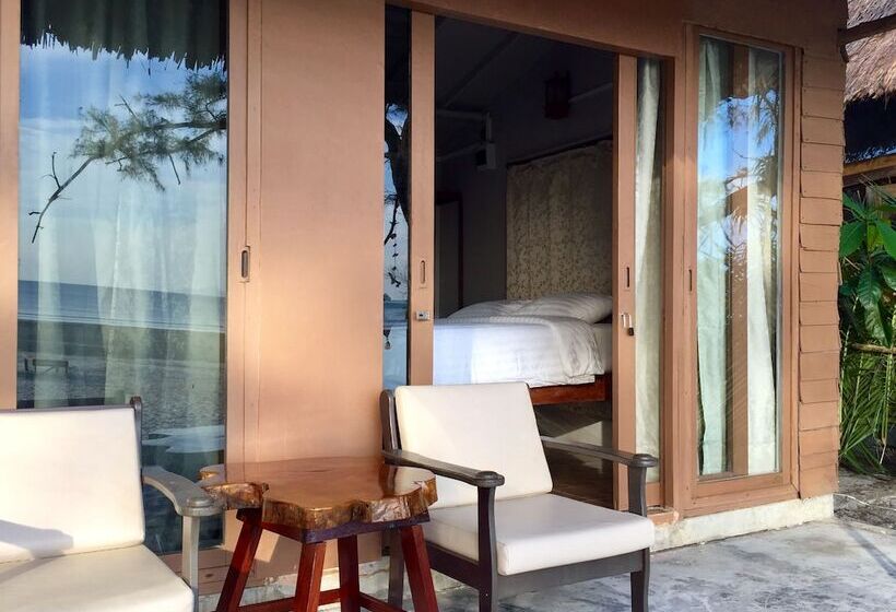 豪华工作室, Laong Lay