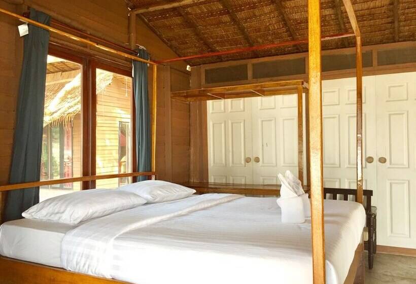 海景标准平房, Laong Lay