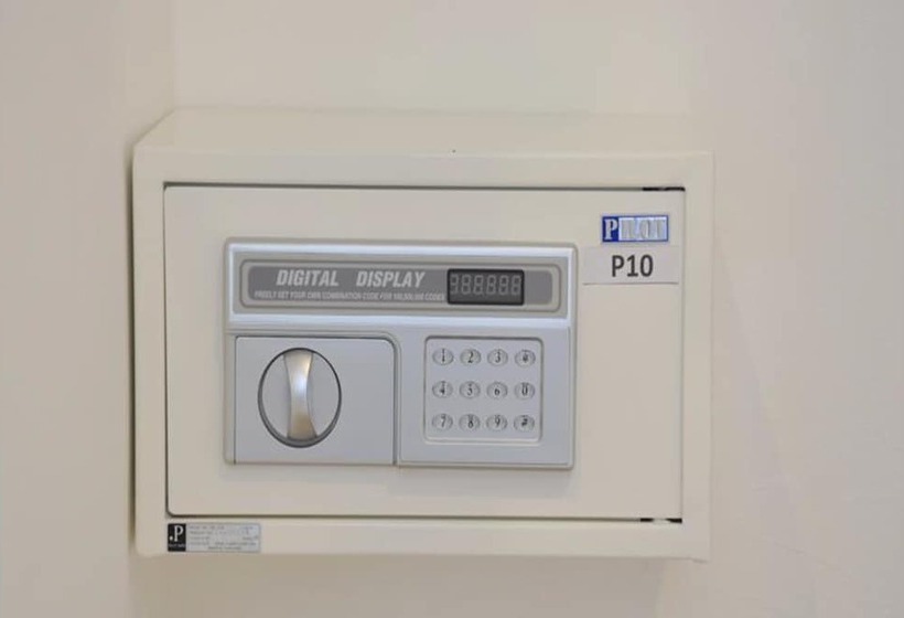 اتاق استاندارد با تخت‌های تاشو, The Bedrooms Hostel Pattaya