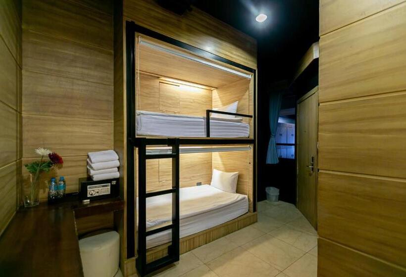 패밀리 룸, The Bedrooms Hostel Pattaya