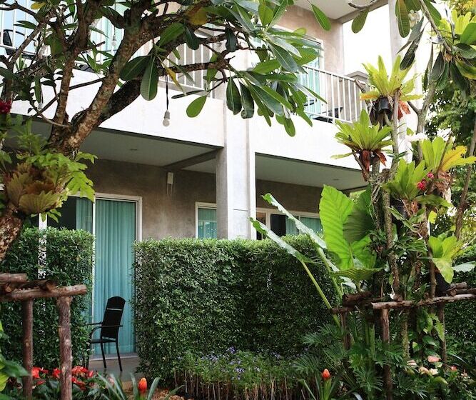 اتاق استاندارد با چشمانداز باغ, The Malika Hotel Sha Extra Plus