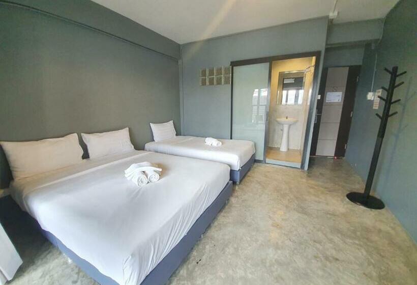 غرفة قياسية ثلاثية, Sleep Airport Chiang Mai