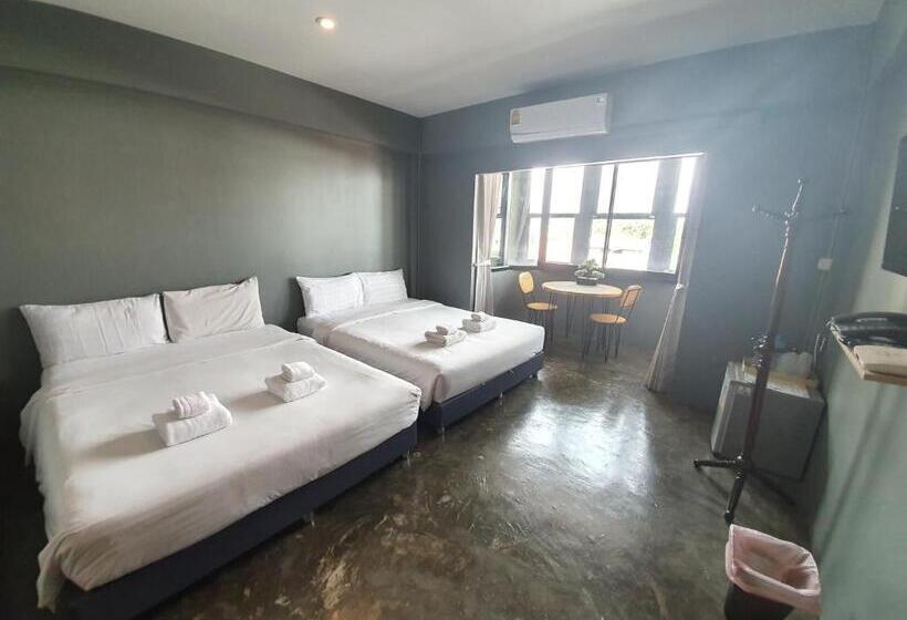 غرفة ديلوكس رباعية, Sleep Airport Chiang Mai