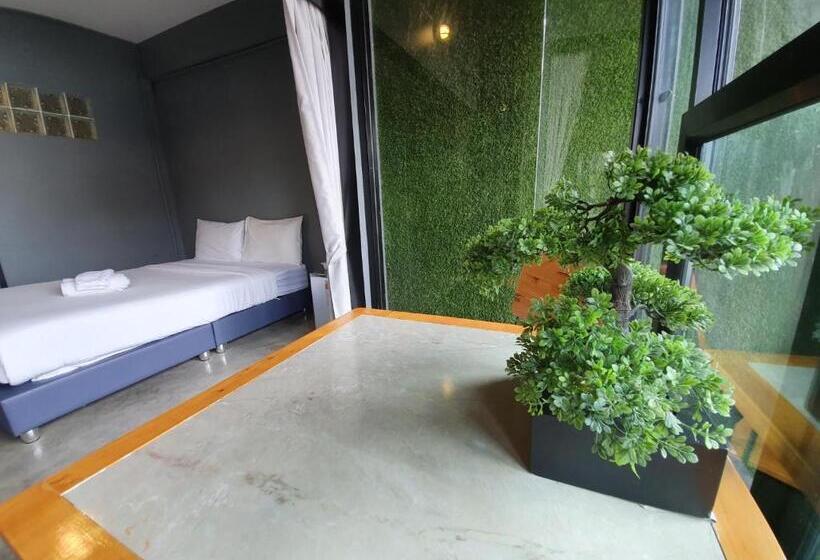 标准间带阳台, Sleep Airport Chiang Mai