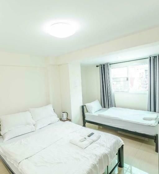 Quarto Familiar, Don Muang