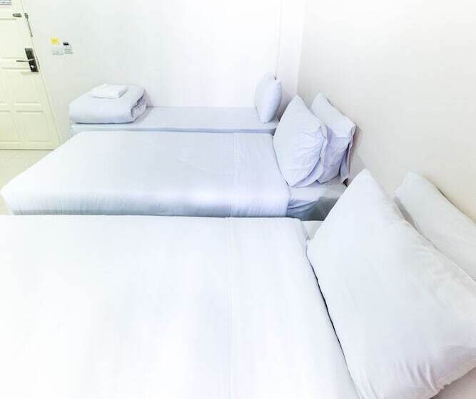 Quarto Triplo Estandar, Don Muang