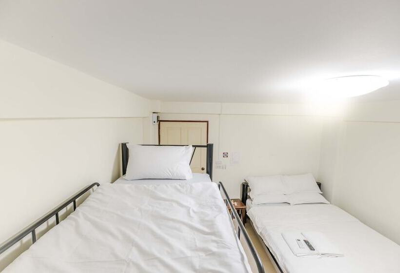 Quarto Familiar, Don Muang