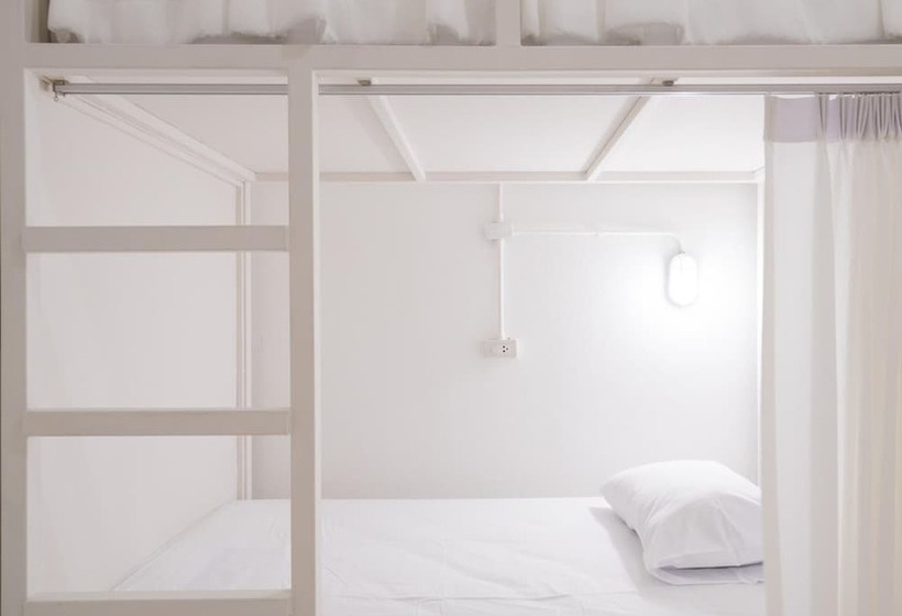 اتاق استاندارد با چشم‌انداز کوهستان, Hao Hotel Phuket