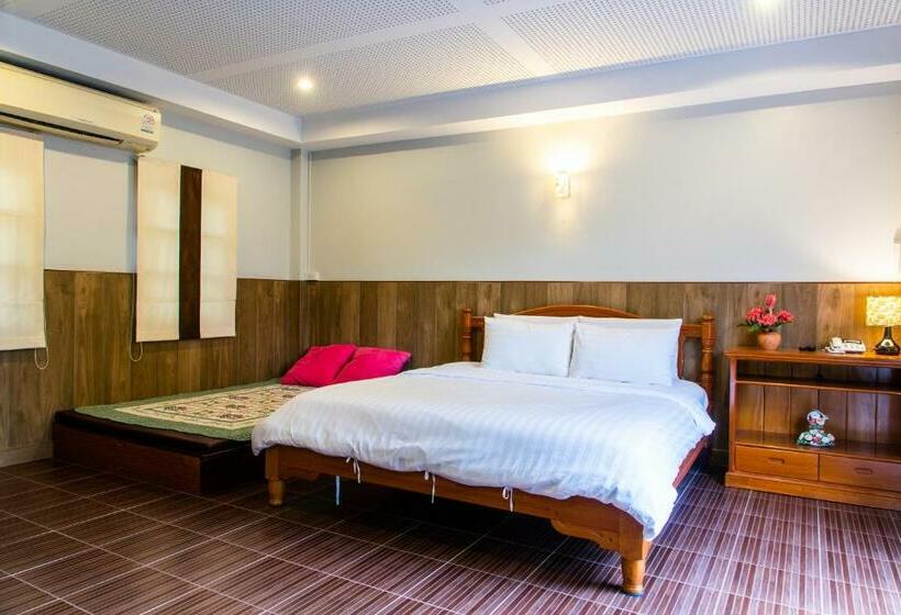 Номер Deluxe, Baanrimnam Resort Trat