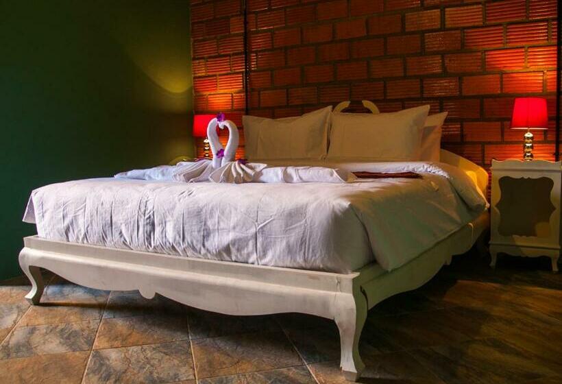 Standard Szoba Erkéllyel, Casacool