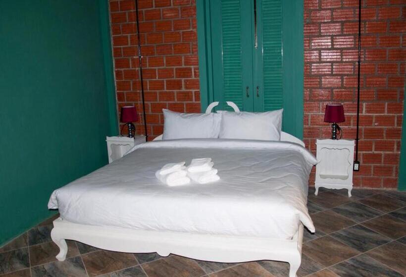 Standard Szoba Erkéllyel, Casacool