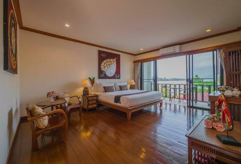 디럭스 룸, Chiangkhan River Mountain Resort