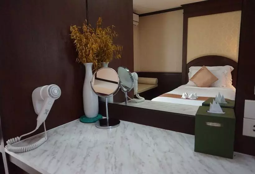 اتاق استاندارد, The Lion King Hotel Udonthani