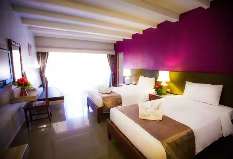 スーペリアールーム, Natural Park Resort Pattaya