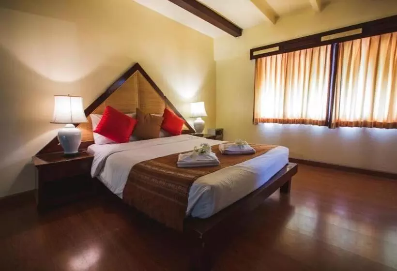 スリーベッドルーム　ヴィラ, Natural Park Resort Pattaya