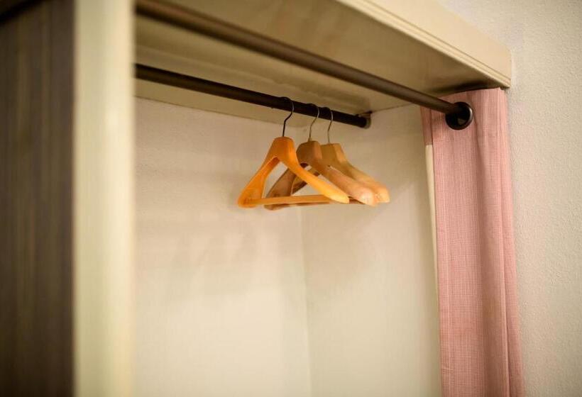 Вилла 1 Спальня, Natural Park Resort Pattaya