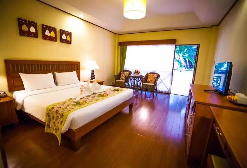 スタンダードルーム, Natural Park Resort Pattaya