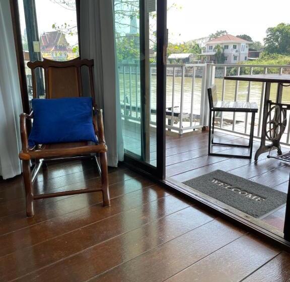 سوئیت با چشم‌انداز رودخانه, Baan Keang Chon Ayutthaya บ้านเคียงชล อยุธยา