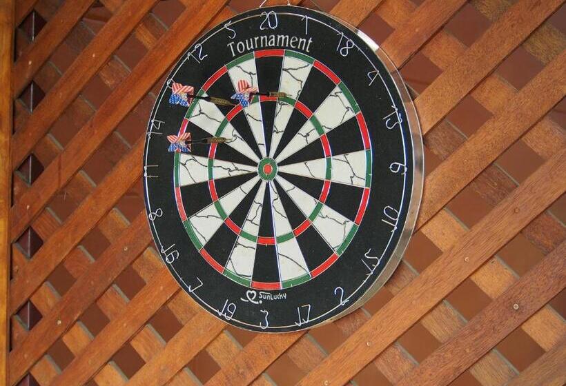 バルコニー付きスタンダードルーム, Chommuang Guest House