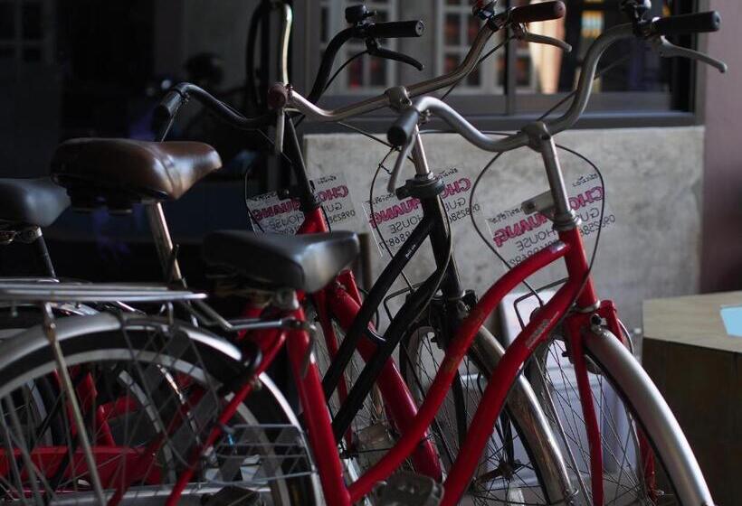 バス共有のスタンダードルーム, Chommuang Guest House