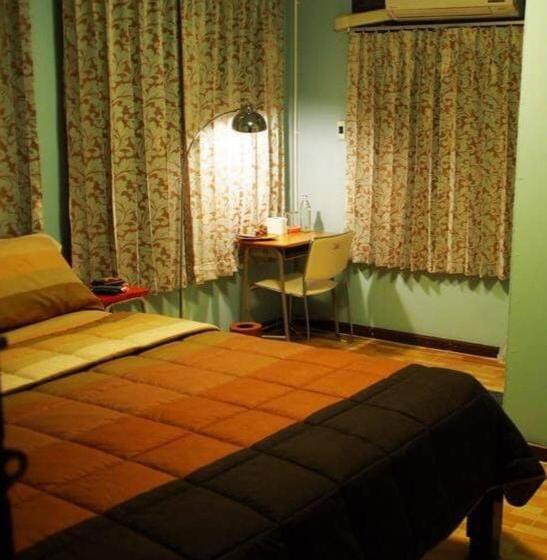 スタンダードルーム, Chommuang Guest House