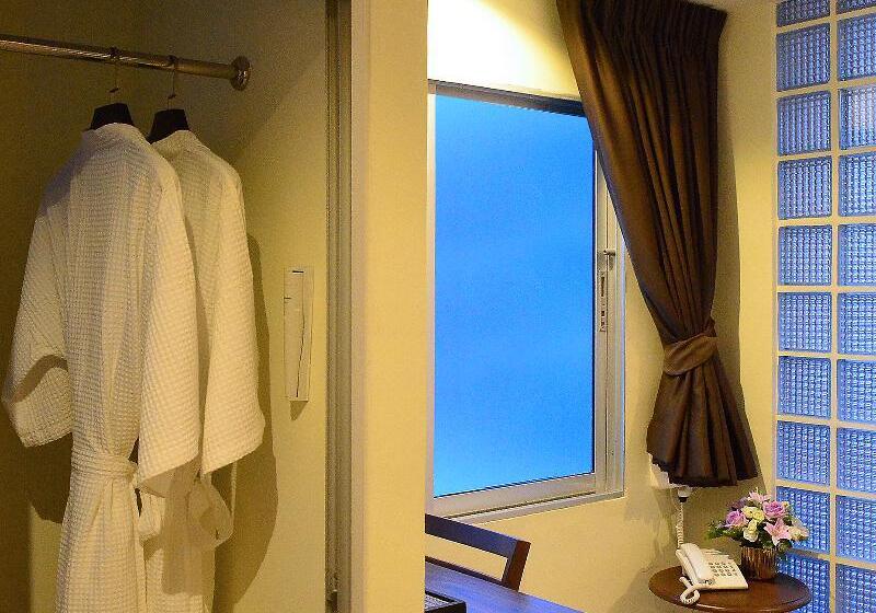 Полулюкс Премиум, Suvarnabhumi Ville Airport