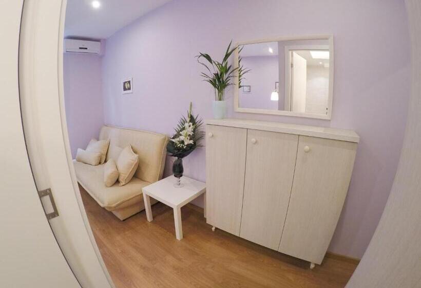 اتاق راحتی, Bed&breakfast Kod Smilje