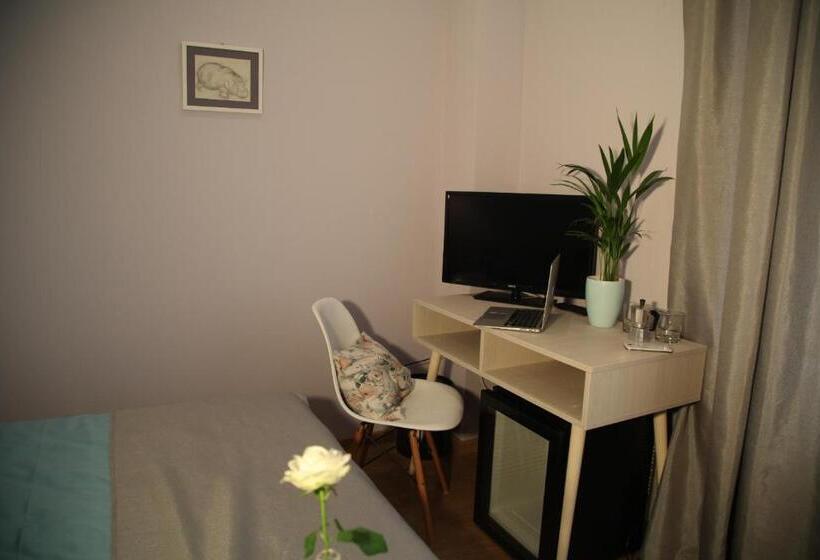 اتاق راحتی, Bed&breakfast Kod Smilje