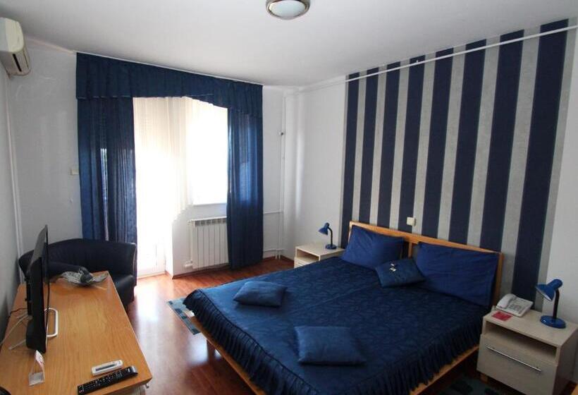 اتاق استاندارد با بالکن, Garni Hotel Belvedere Lux