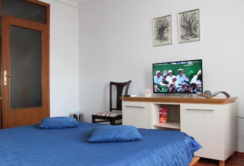 اتاق استاندارد با بالکن, Garni Hotel Belvedere Lux