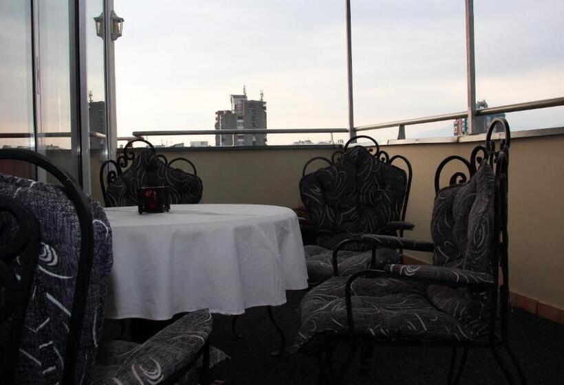 اتاق استاندارد با بالکن, Garni Hotel Belvedere Lux