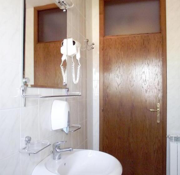 اتاق استاندارد با بالکن, Garni Hotel Belvedere Lux