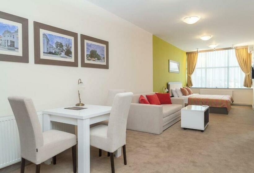 آپارتمان لوکس 2 خوابه, Garni Hotel Ema