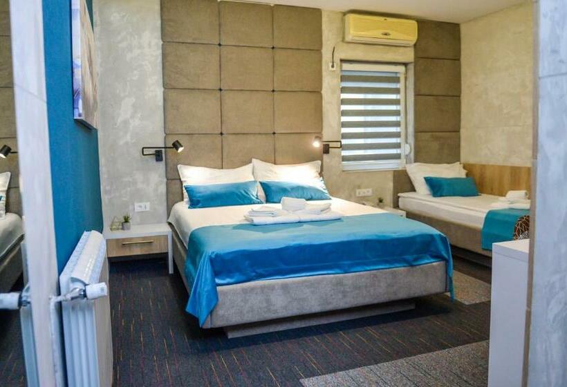 اتاق سوپریور, Garni Hotel King