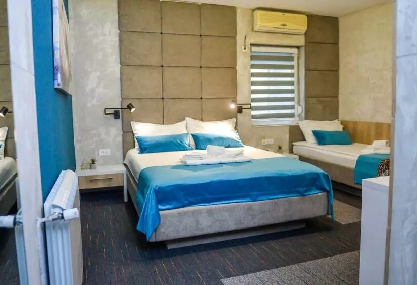 اتاق سوپریور, Garni Hotel King