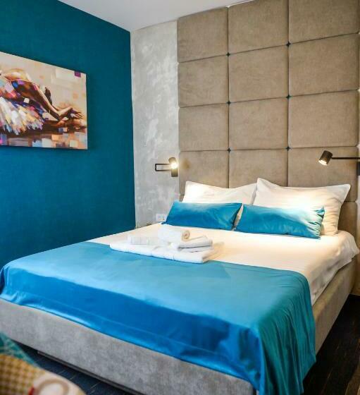 اتاق سوپریور, Garni Hotel King