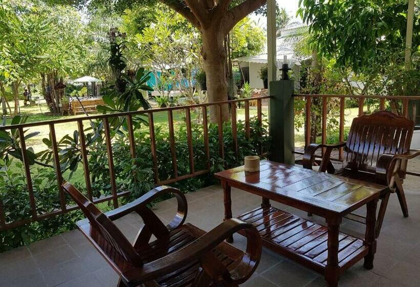 デラックスルーム, Happy Mind Resort