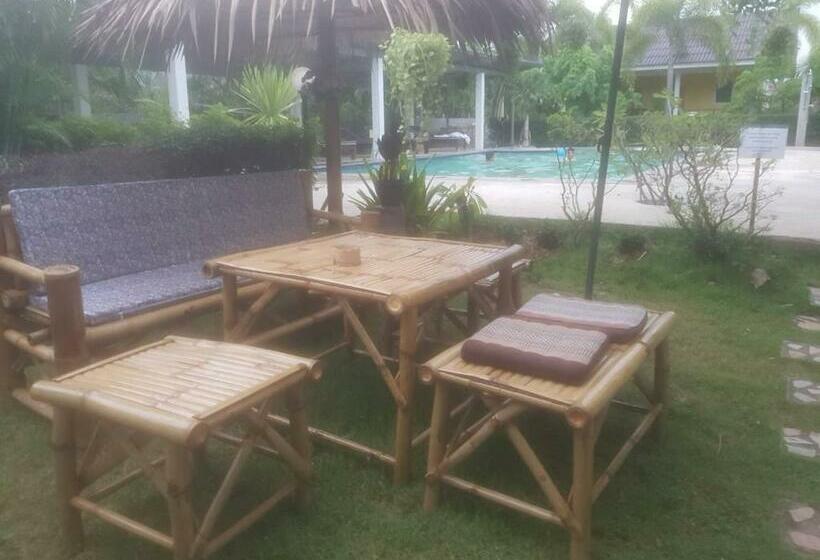 デラックスルーム, Happy Mind Resort