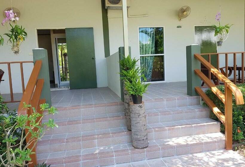 デラックスルーム, Happy Mind Resort