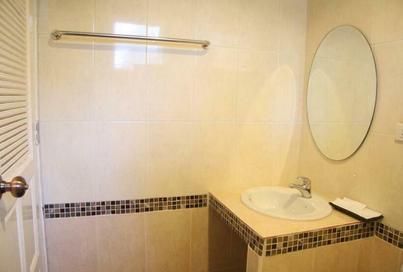 デラックスルーム, Happy Mind Resort