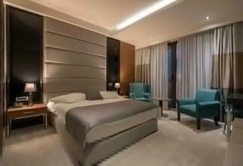 اتاق لوکس با بالکن, Abc