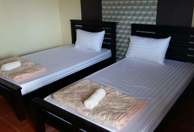 디럭스 룸, Baan Din Baramee Resort