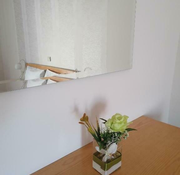 اتاق استاندارد با بالکن, Garni Hotel Belvedere Lux