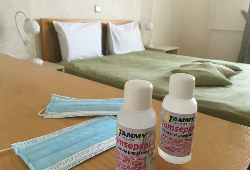 اتاق استاندارد با بالکن, Garni Hotel Belvedere Lux