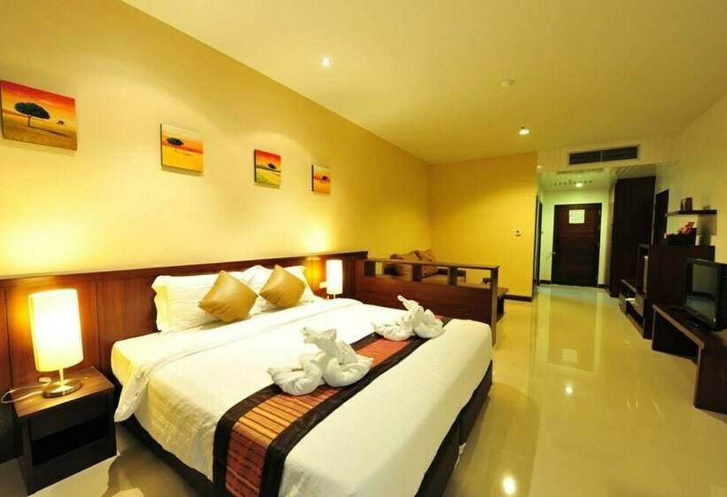 סוויטת ג'וניור, Green World Palace