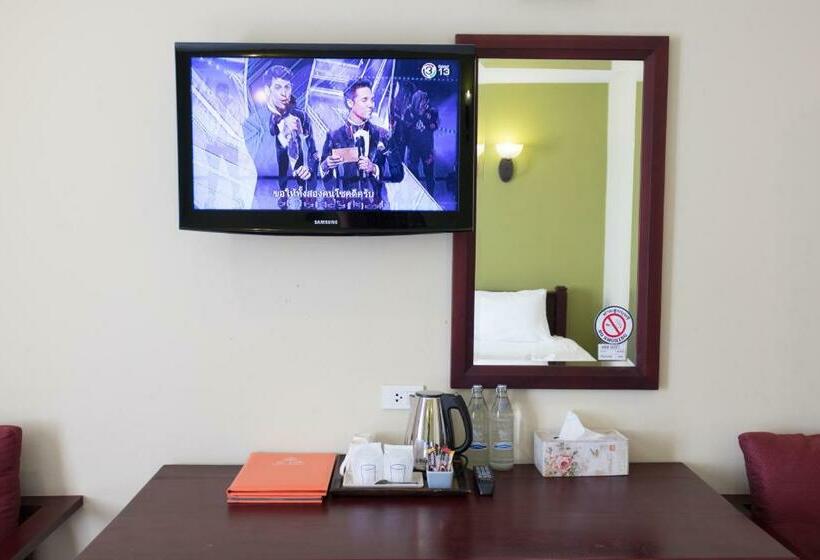 Номер Deluxe, La Villa Boutique